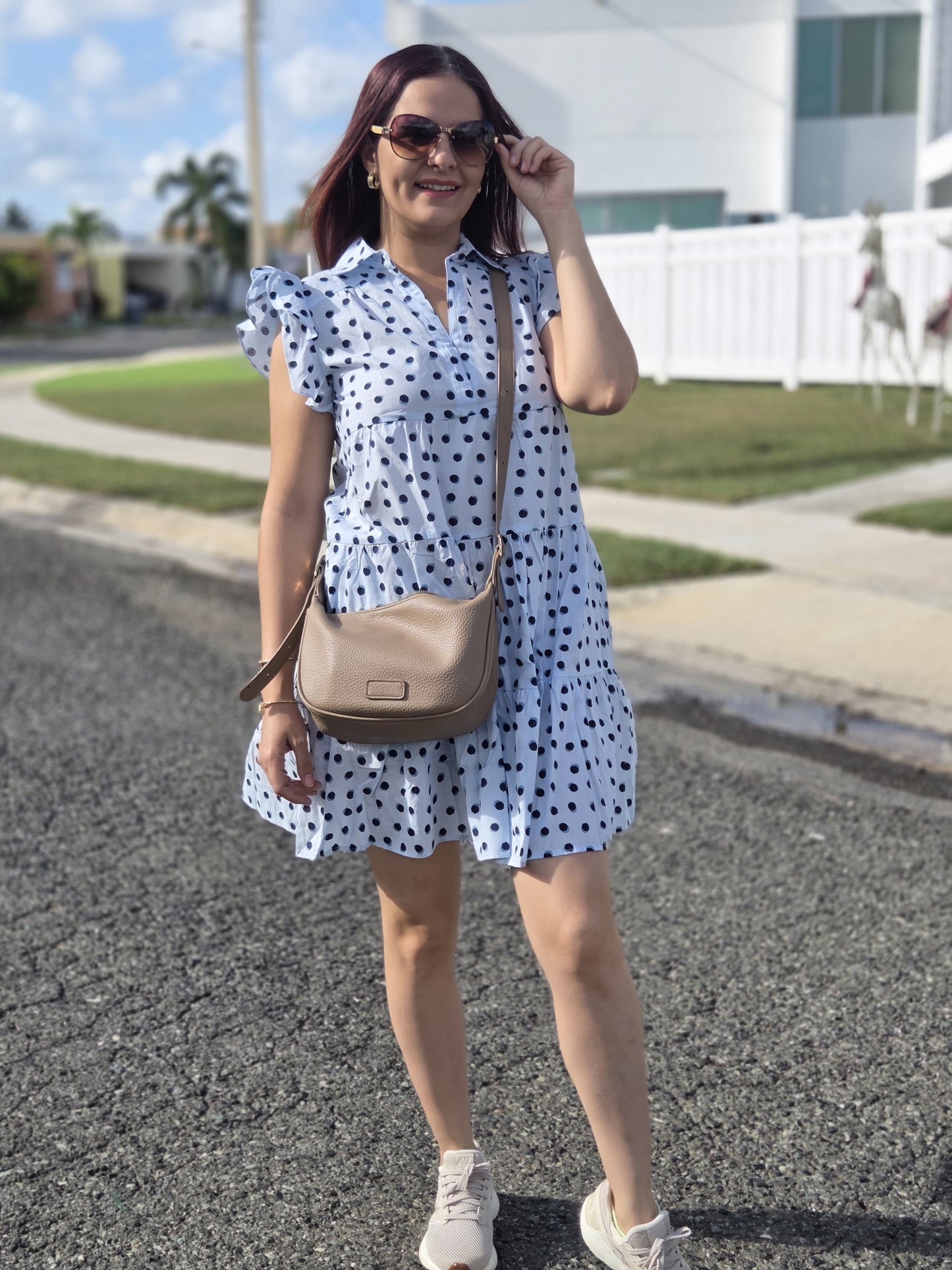 Vestido boho casual con diseño de polka dots.